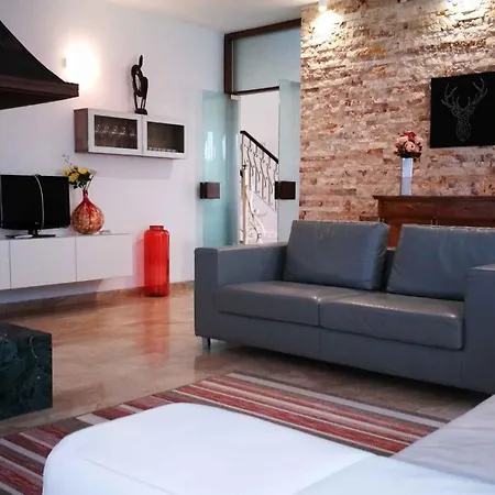 In - Gardasee 39034 Villa Lazise